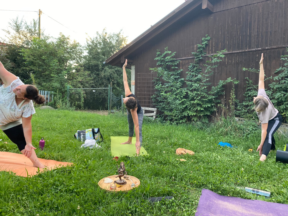 Outdoor Yoga in Oberankenreute